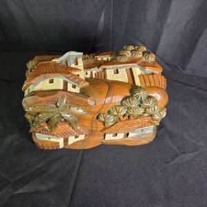 Hand carved Painted Jewelry/ Trinket Box From Honduras
